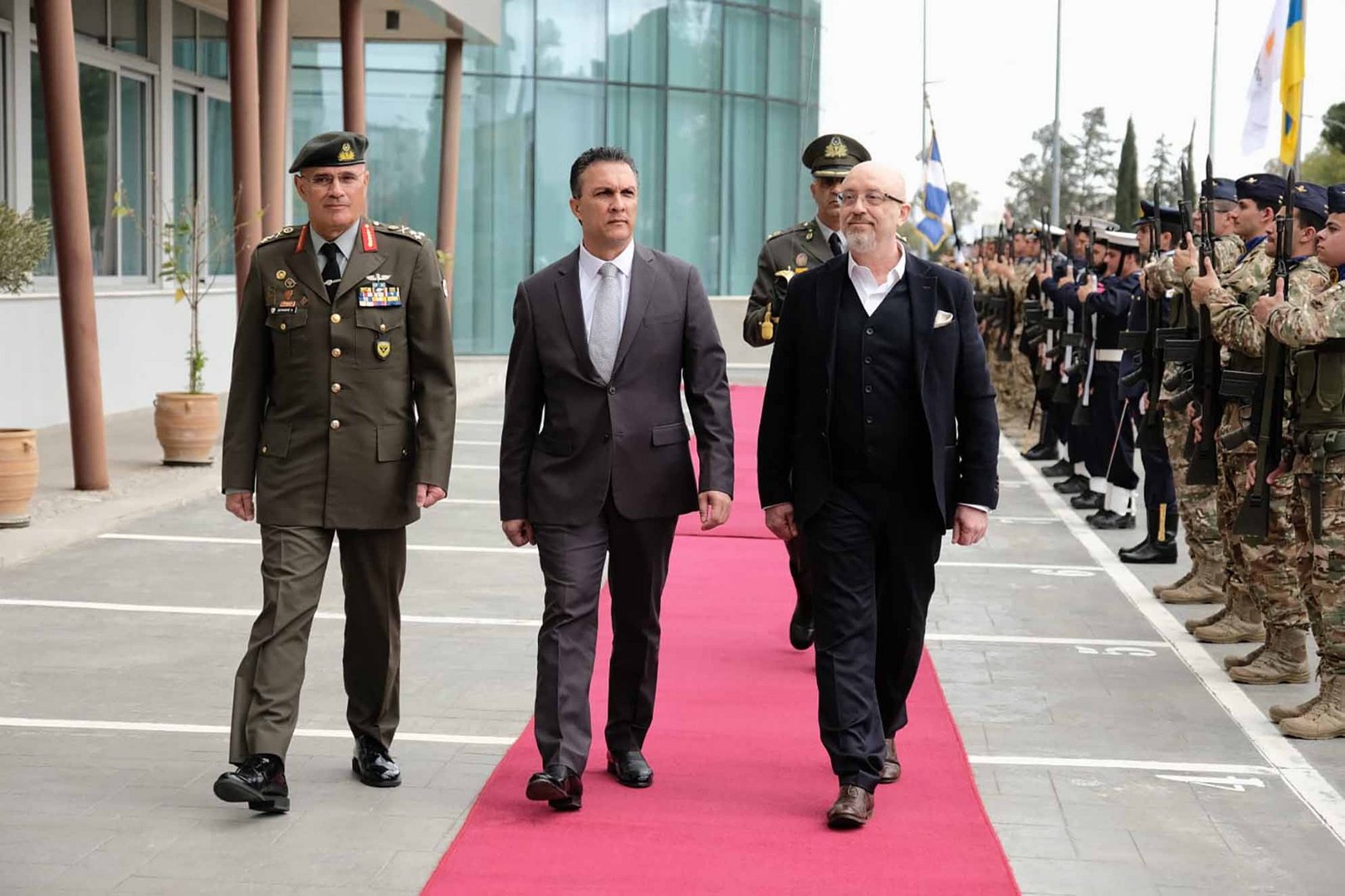 image Cyprus to provide training in demining to Ukraine (with video)