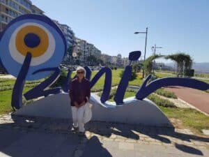 feature3 dorothee in izmir