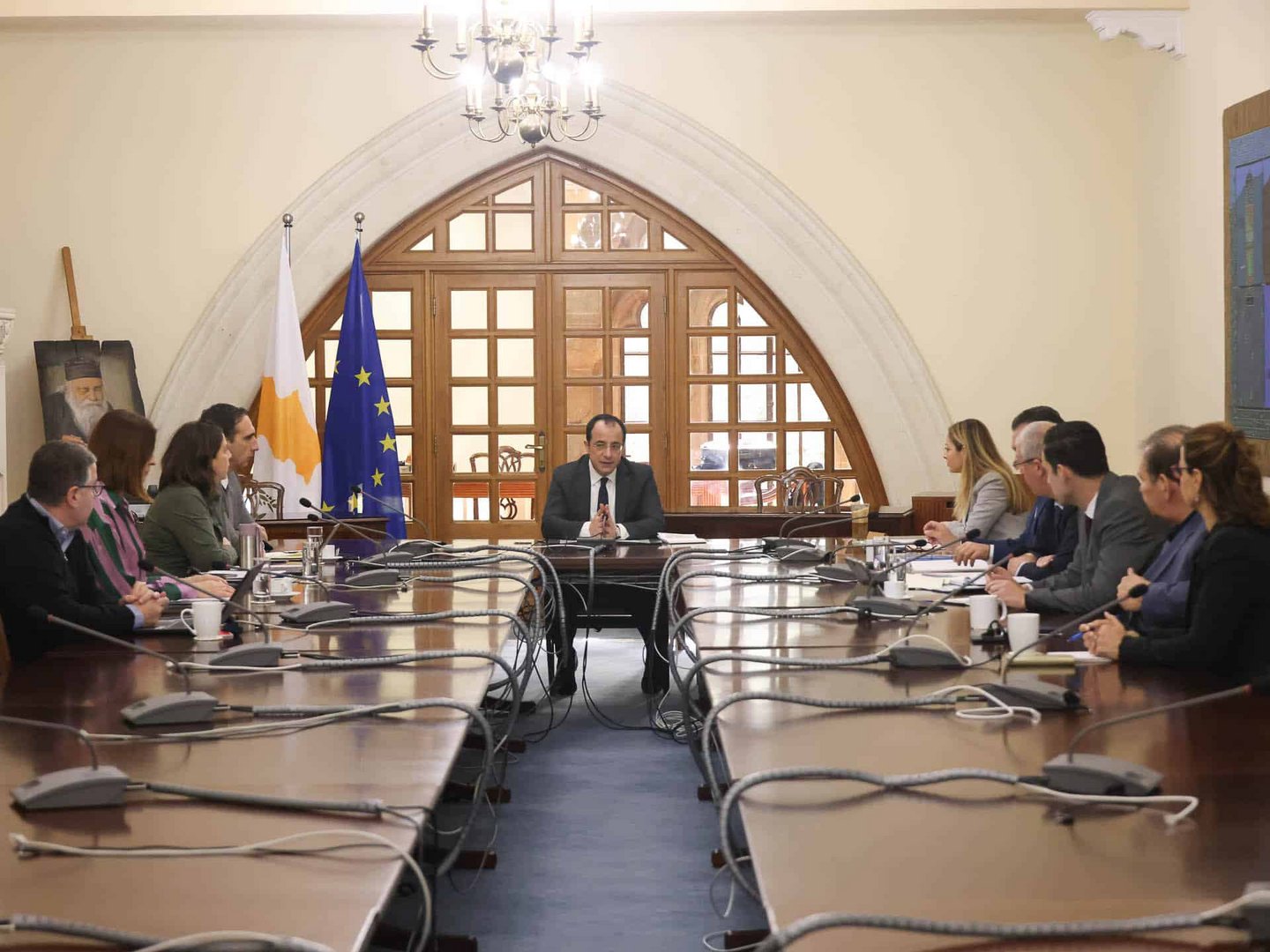 image Cabinet meets to discuss fire prevention and suppression