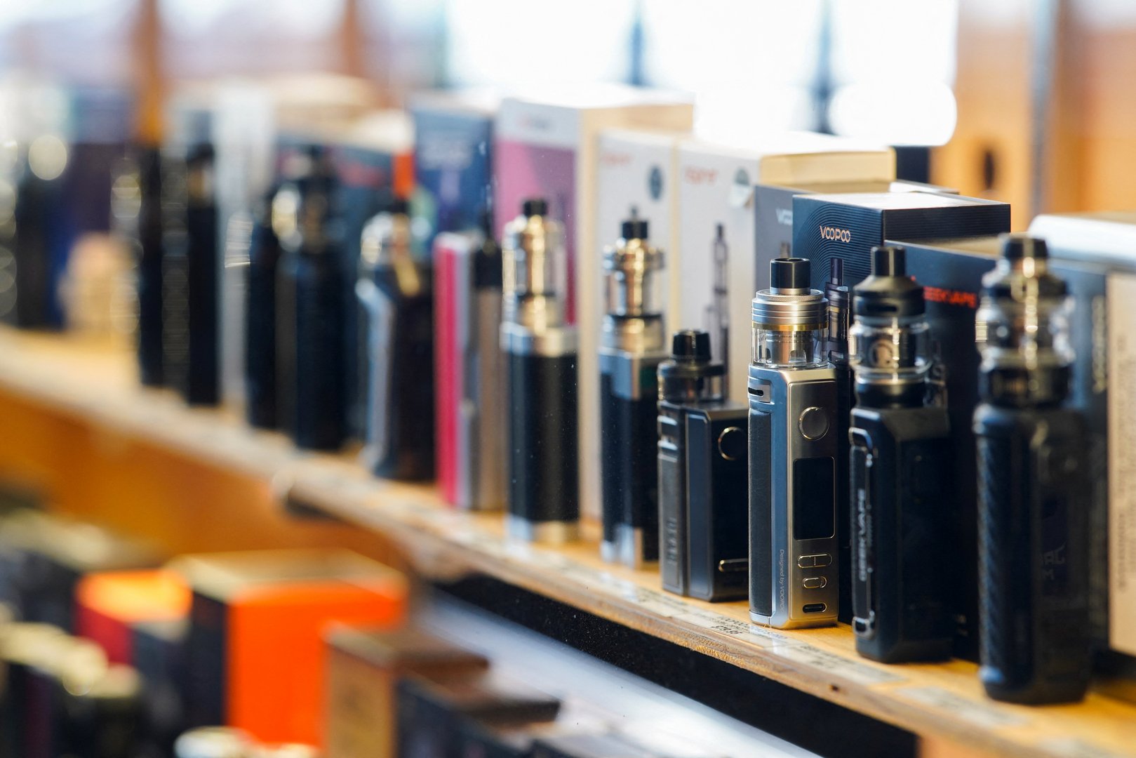 image Australia to ban recreational vaping and tighten other aspects of e-cigarette laws