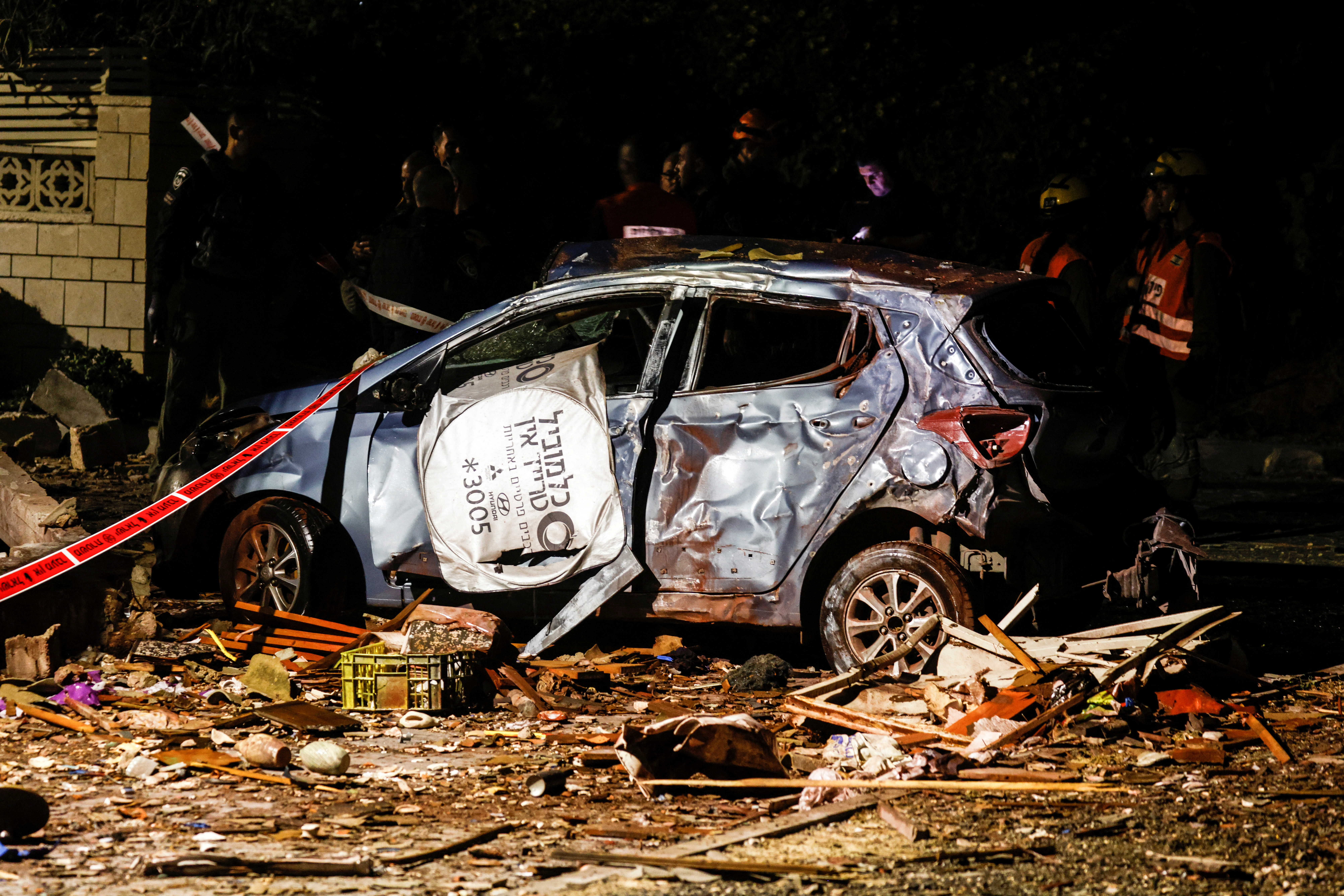 image Israel kills senior Gaza commander, militants fire rockets across border (Update)