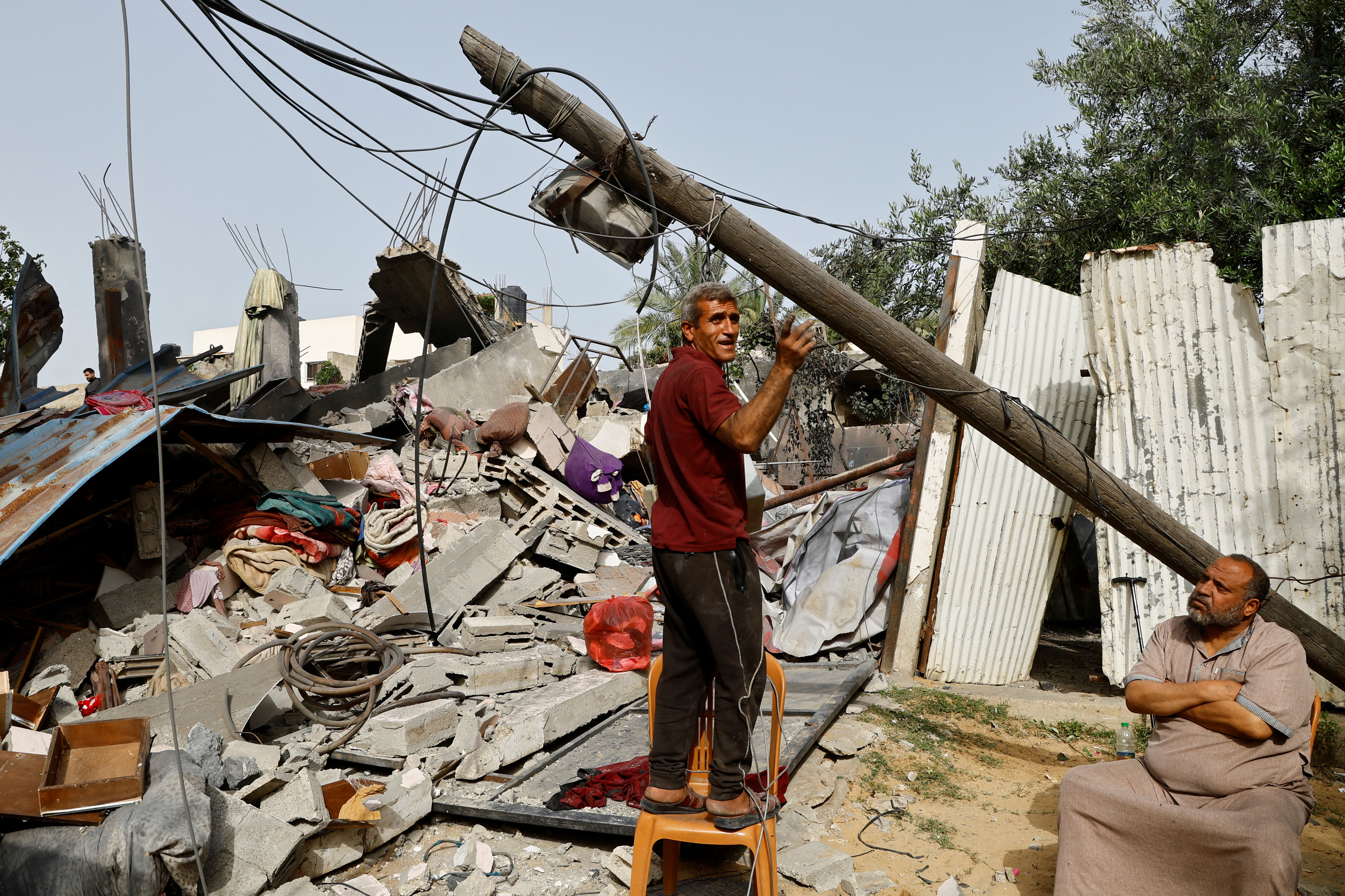 image Rockets fired towards Jerusalem, Israel resumes strikes in Gaza
