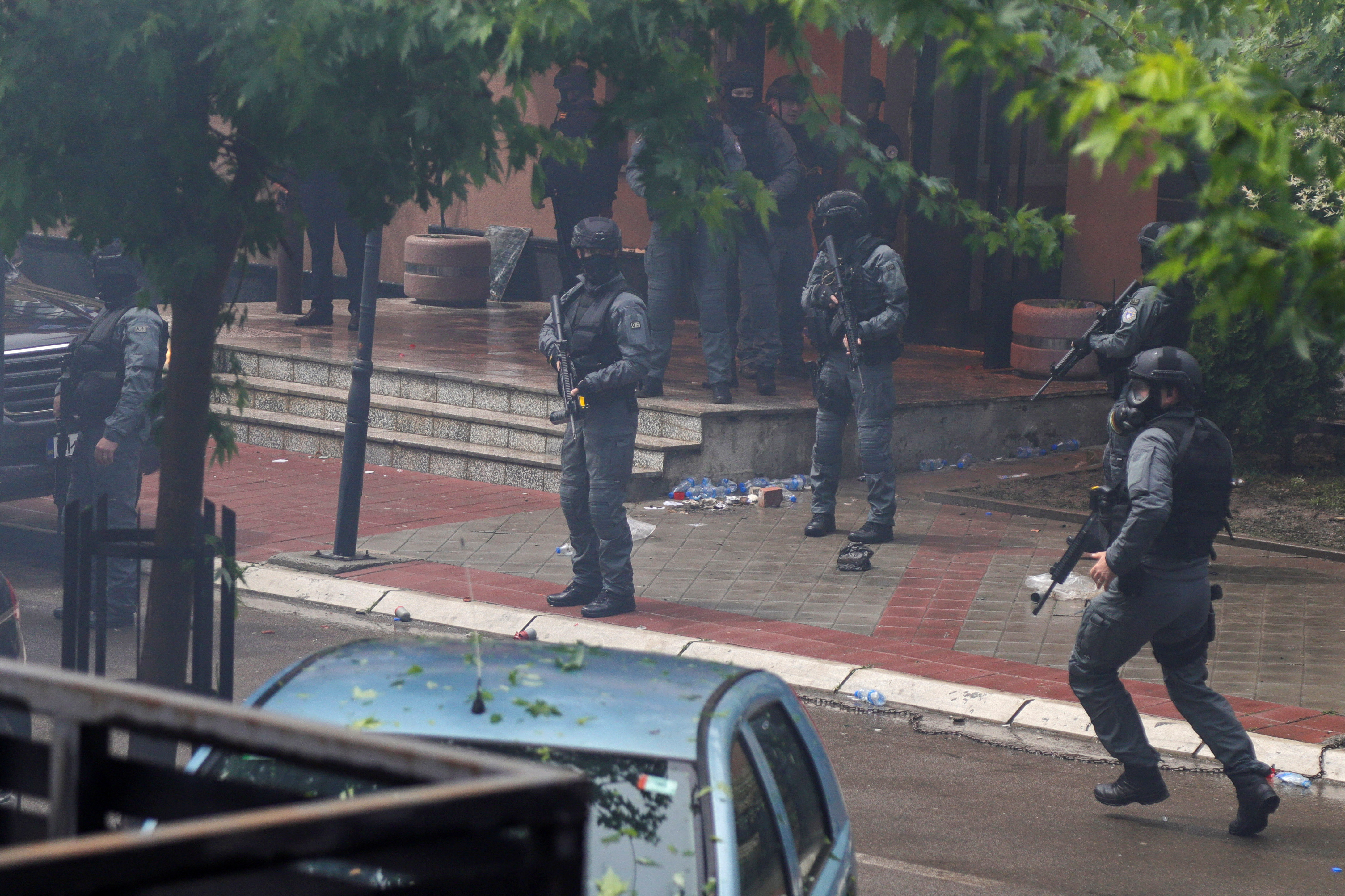 image US rebukes Kosovo for escalating tensions, Serbia puts army on alert (Update)