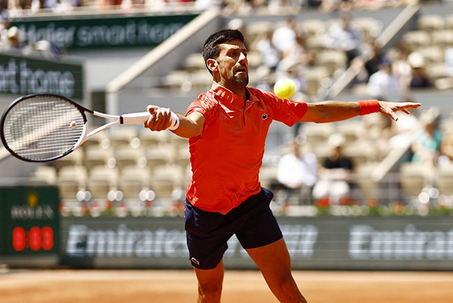 image Djokovic and Alcaraz cruise at French Open (wrapup)