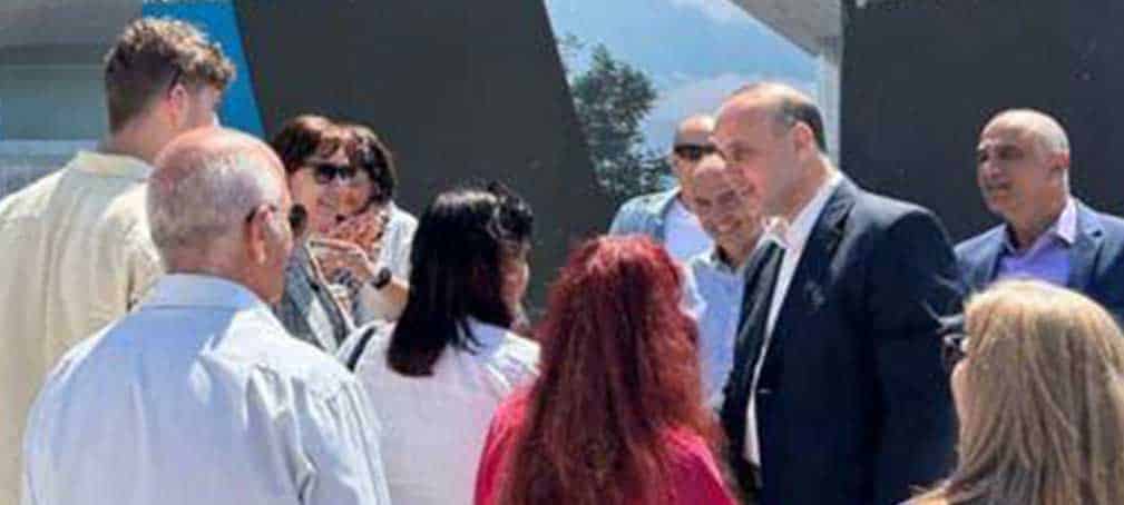 image Paphos mayor welcomes HHI students, shows off new site