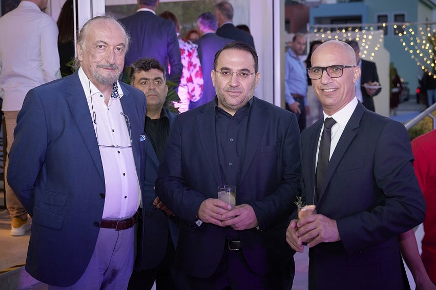 ray iunius deputy minister of tourism kostas koumis stelios kizis