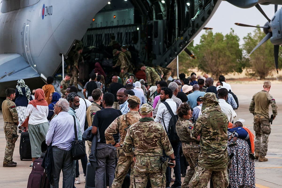 image Bases commander pays tribute to those who helped evacuate Sudan
