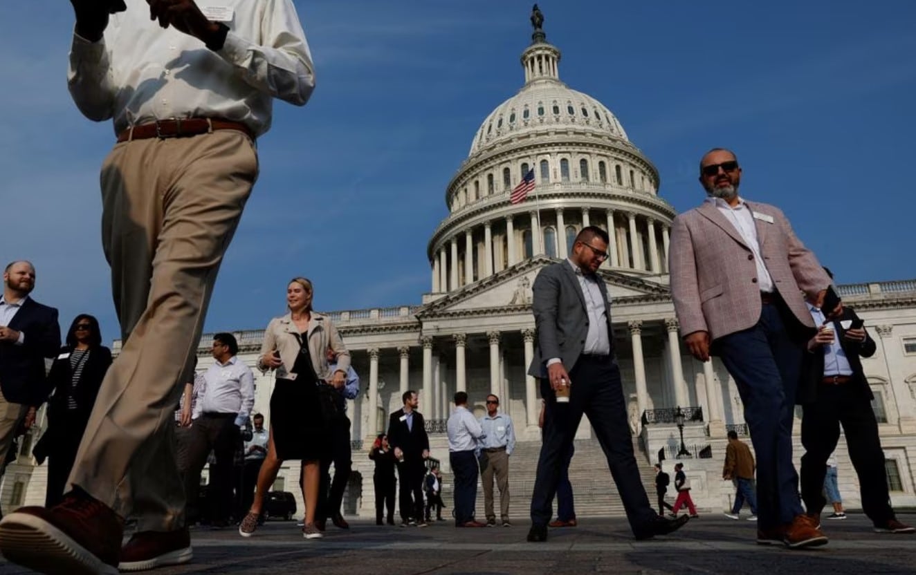 image As US credit risk looms, former S&#038;P officials see 2011 downgrade as vindicated
