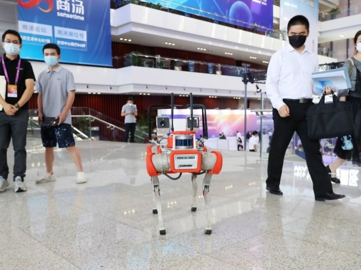 image Researchers train robots to recognize terrains relying on tactile, vision prediction