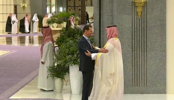 image Syria&#8217;s Assad gets warm welcome at Arab summit after years of isolation