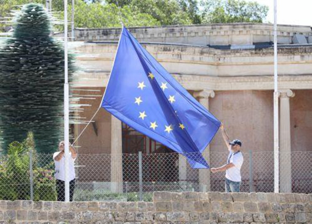 image Reunification of Cyprus goes through EU minister says