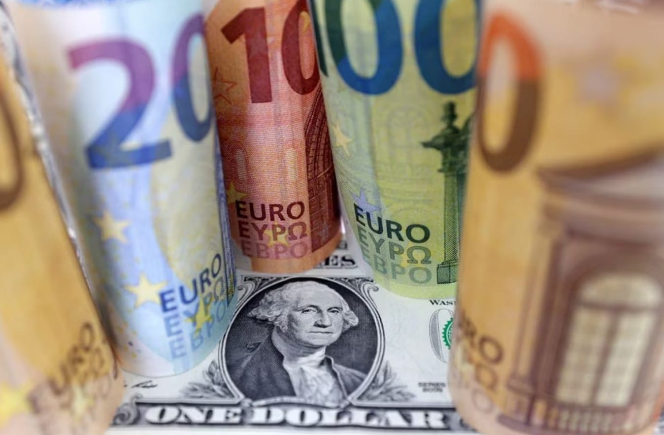 image Euro holds 4-month peak ahead of ECB policy decision