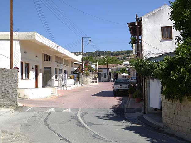 image Fatal traffic accident in Paphos, autopsy to confirm causes