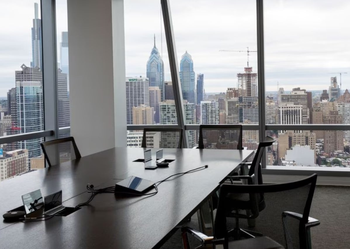 image Top US CEO pay rose 7.7 per cent last year, outpacing inflation, study finds