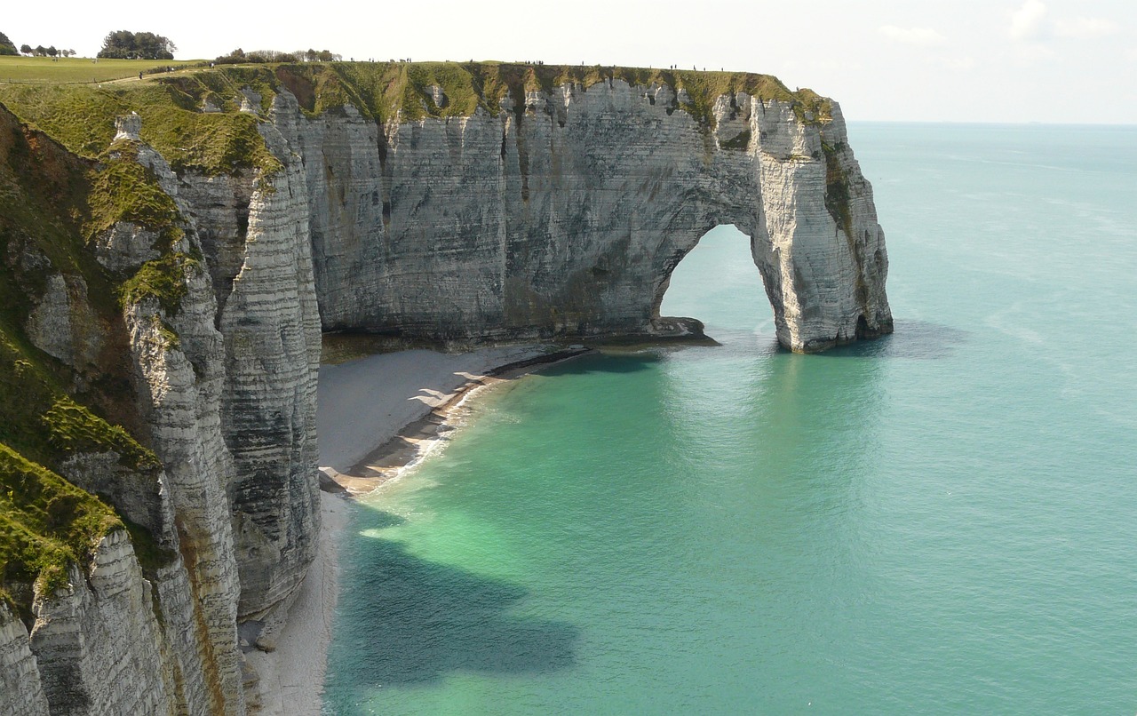 image A taste of France: Indulge in vacation packages for a delightful journey