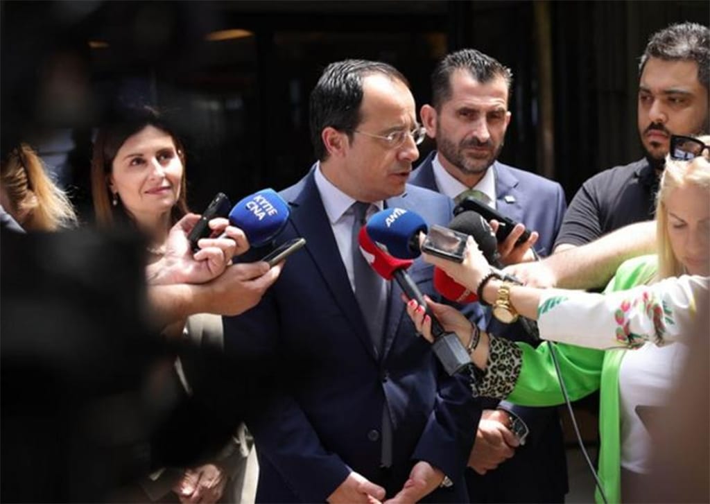 image Christodoulides to head to Israel