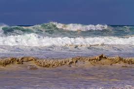 image Mayor calls for start to be made on Paphos wave breakers