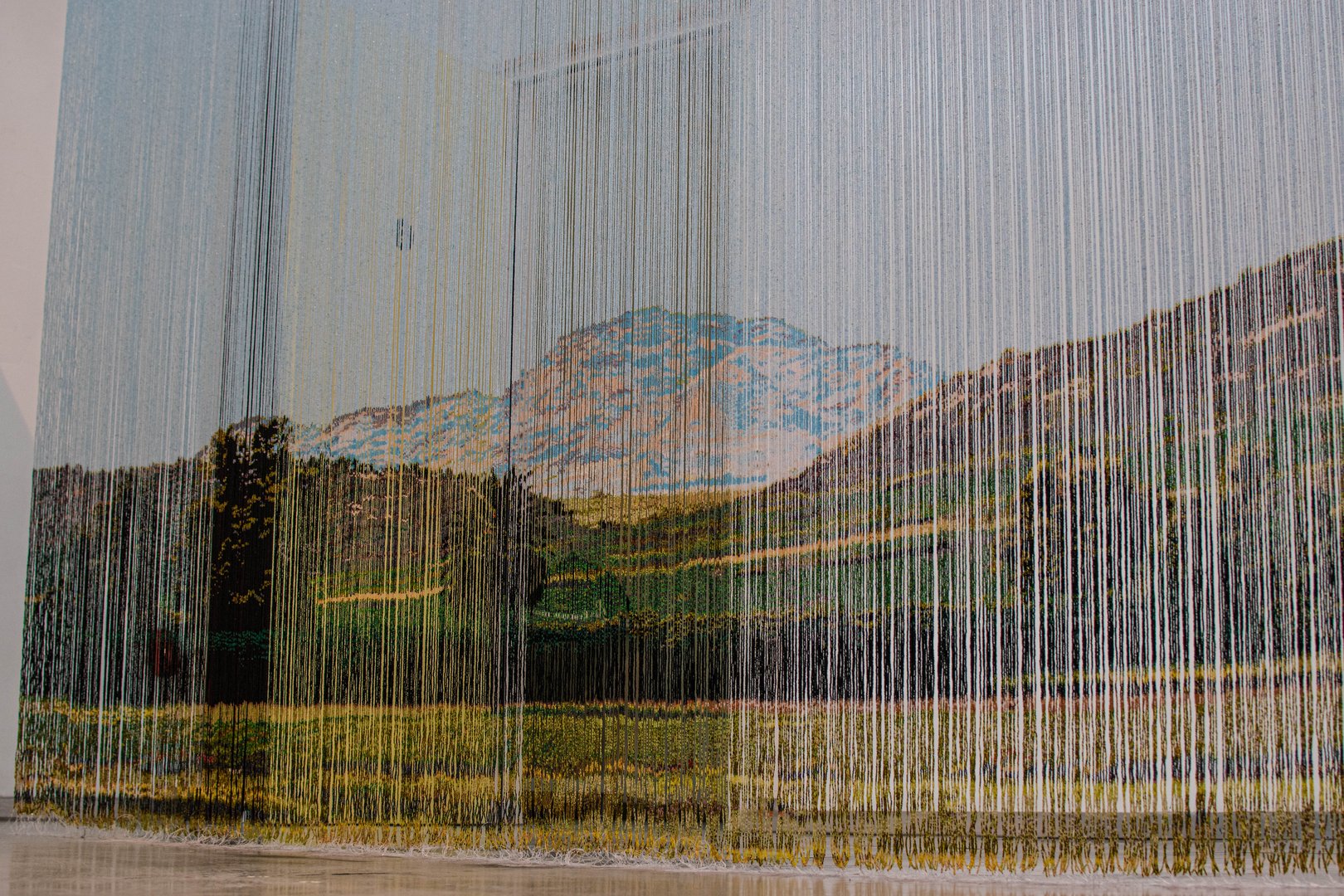 image Greek artist travels to Cyprus