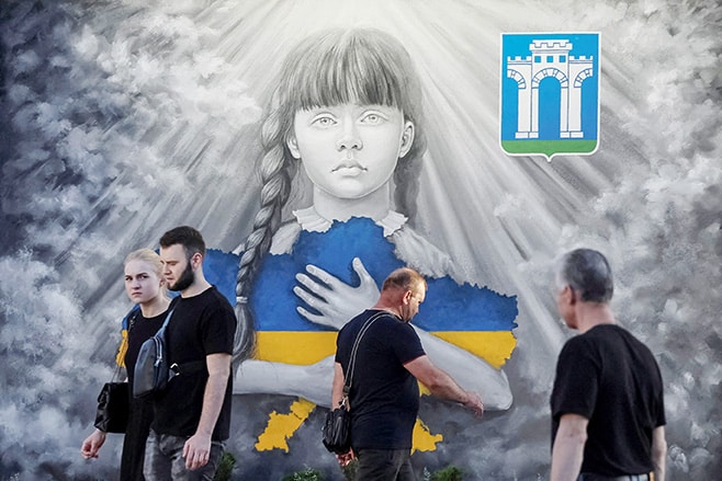 image Ukraine repels new Russian barrage as Moscow contends with cross-border attacks