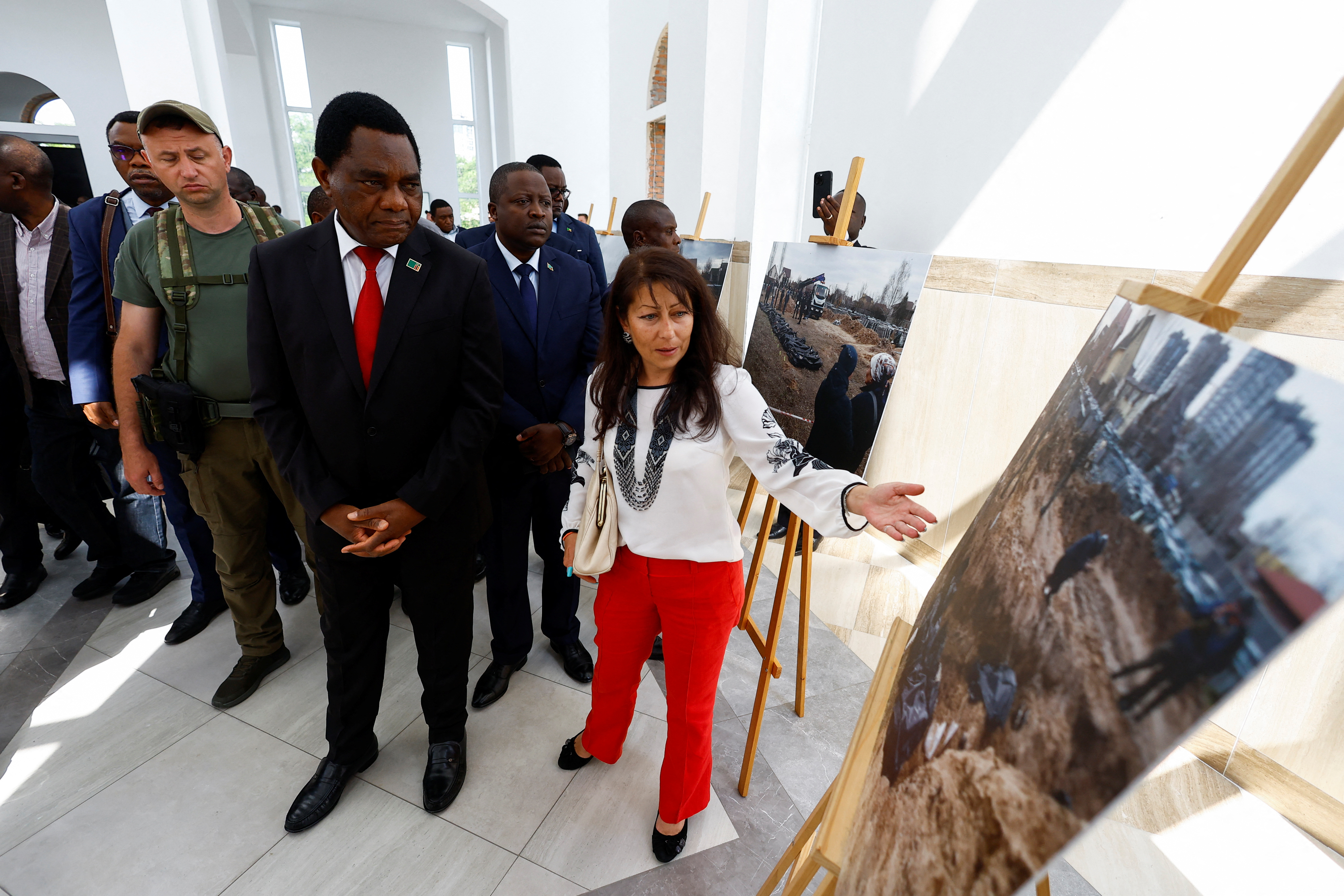 image Explosions rock Kyiv as African peace mission visits Ukraine