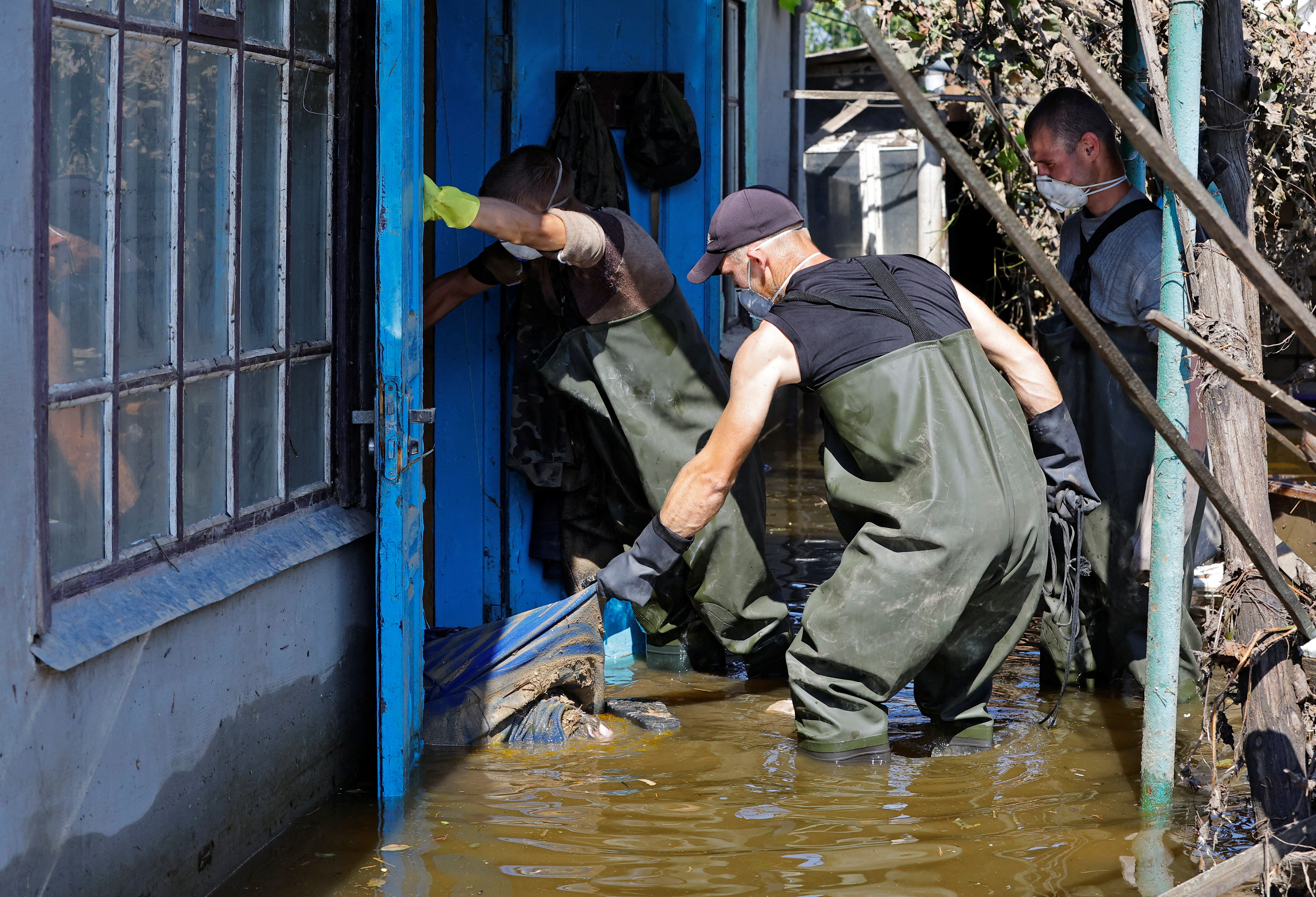 image Russia rejects UN help as death toll from breached Kakhovka dam rises