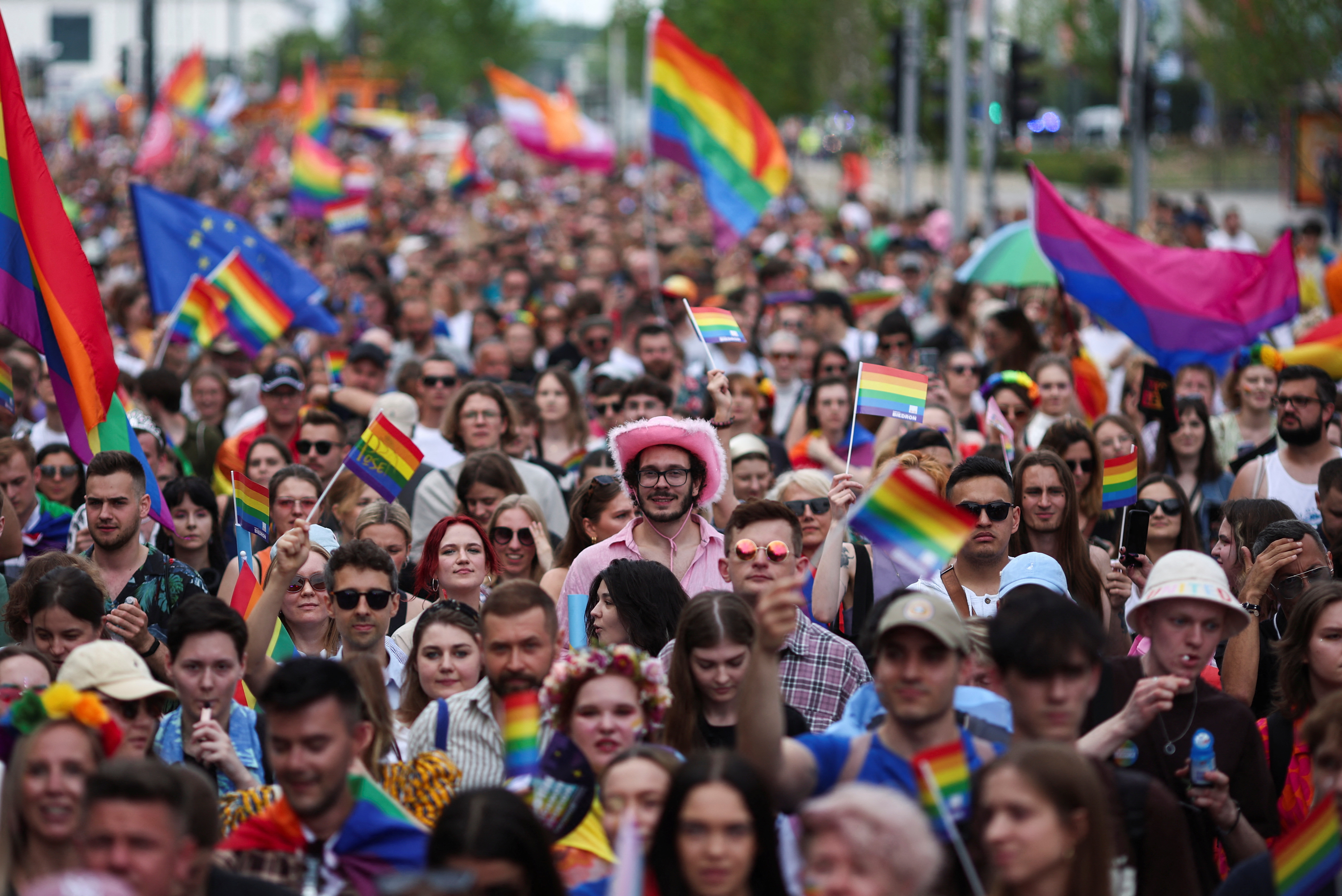image Polish LGBTQ crowds march to demand equal rights as election looms