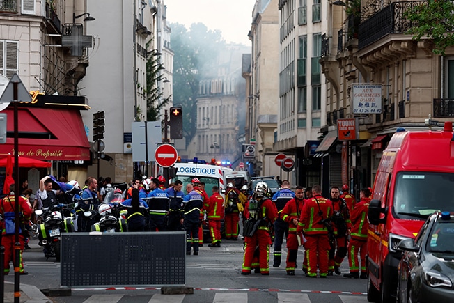 image Blast rips through Paris&#8217; Latin Quarter, gas explosion suspected