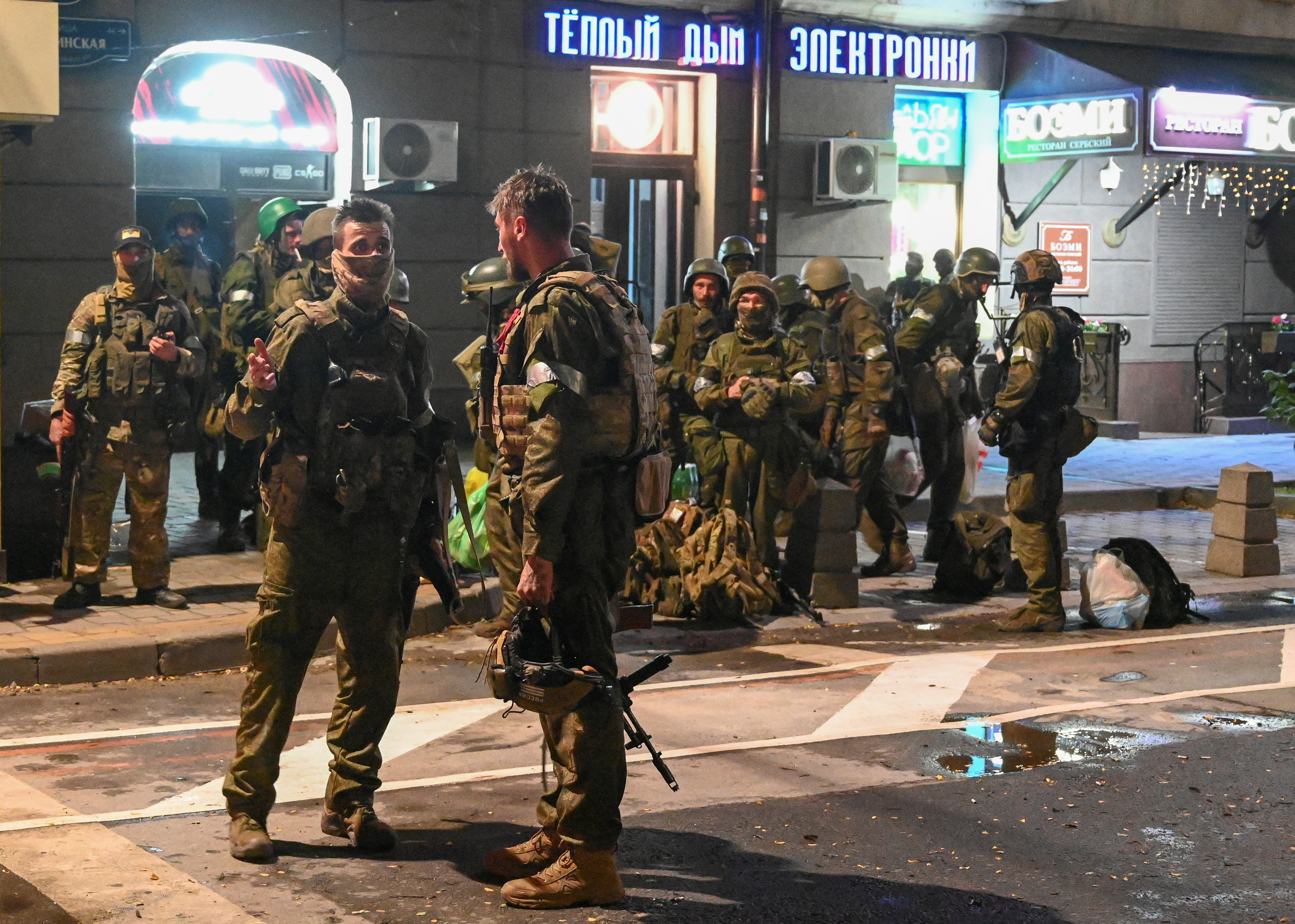 image Senior lawmaker: Russia cannot rely on mercenaries, calls for professional army of 7m