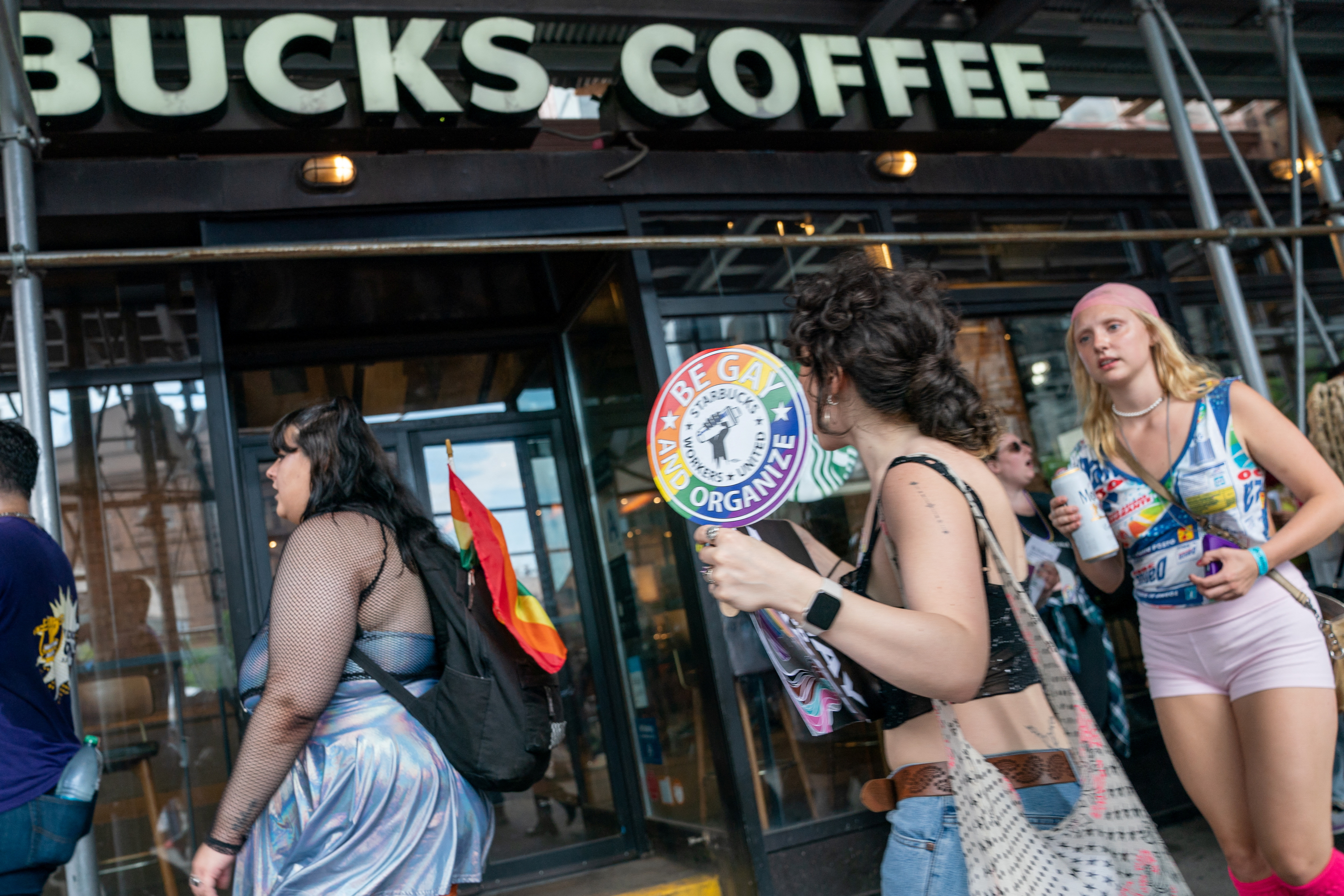 image Baristas union accuse Starbucks of banning Pride-themed decor