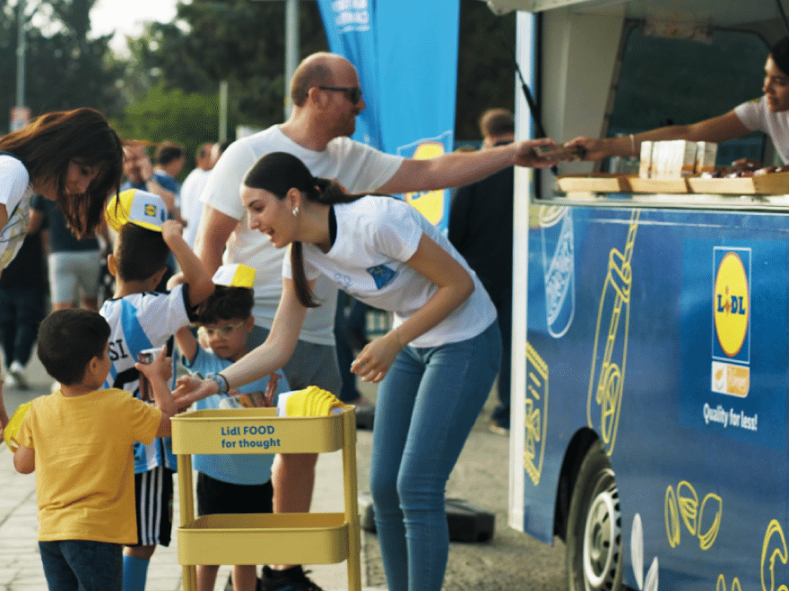 image Lidl Cyprus stands by &#8216;One Dream One Wish&#8217; foundation