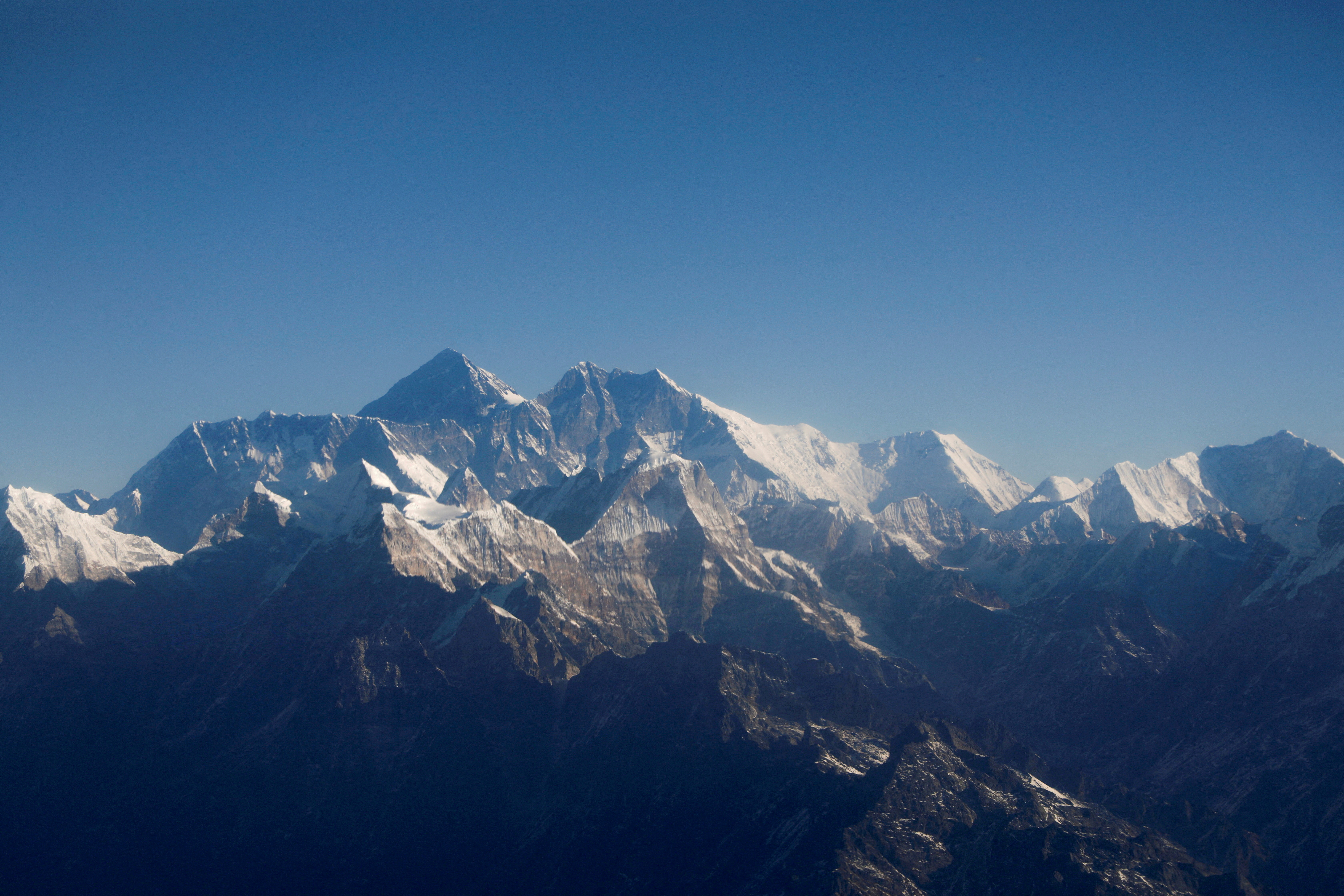image Himalayan glaciers on track to lose up to 75 per cent of ice by 2100 &#8211; report