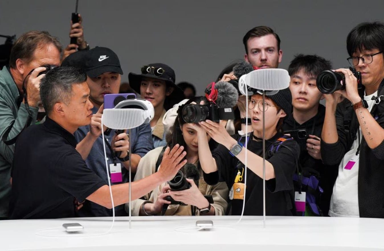 image Apple to sell Vision Pro AR headset for triple Meta&#8217;s top-line price