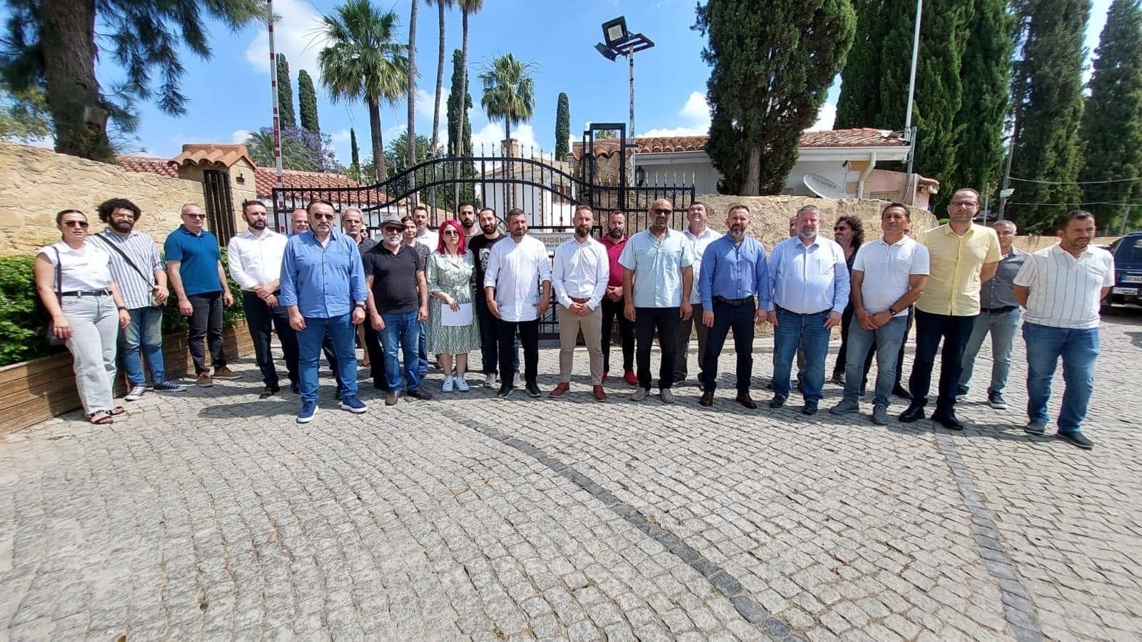 image TC journalists protest over ejection from Erdoğan speech