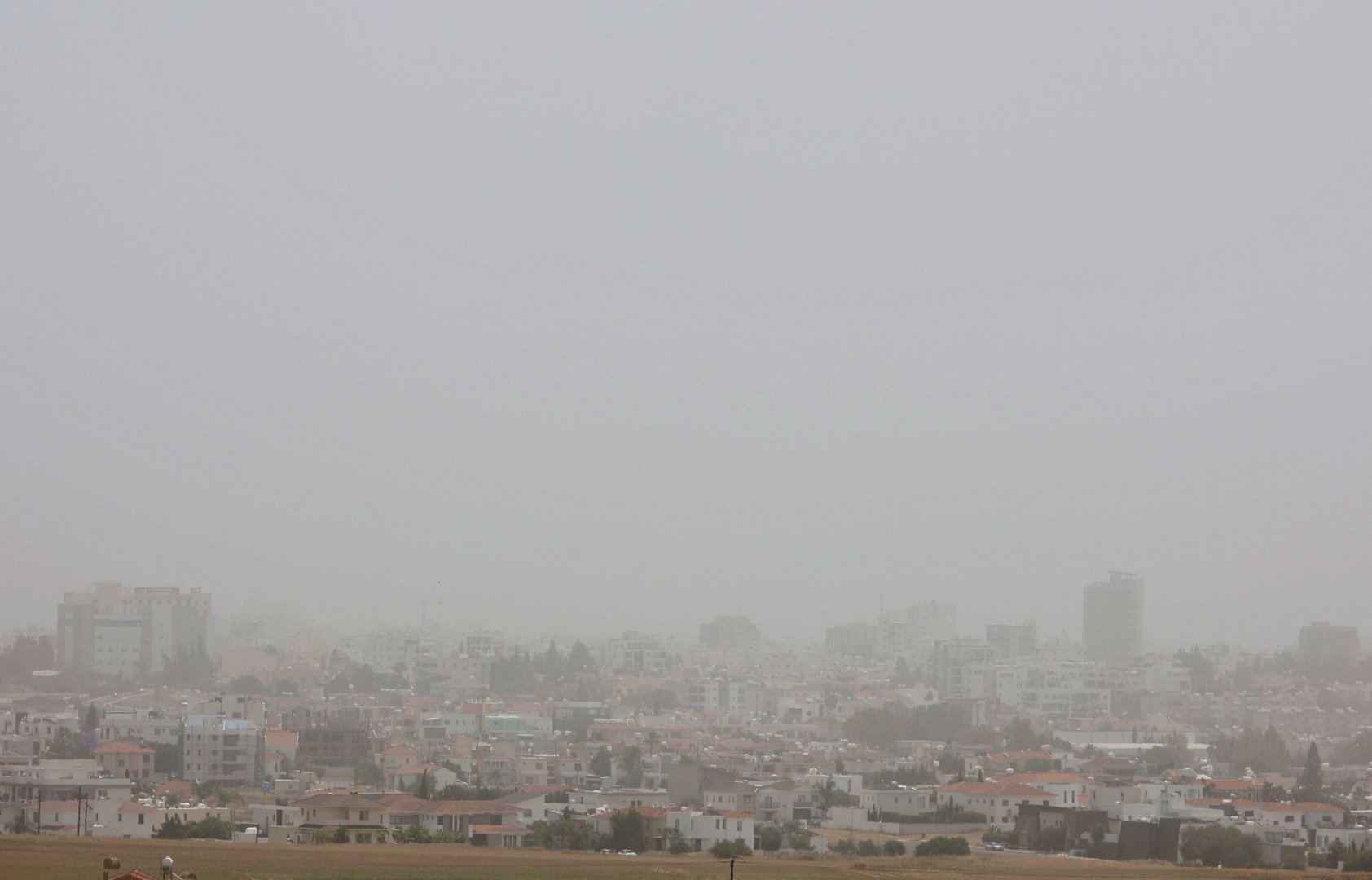 image High dust levels warning