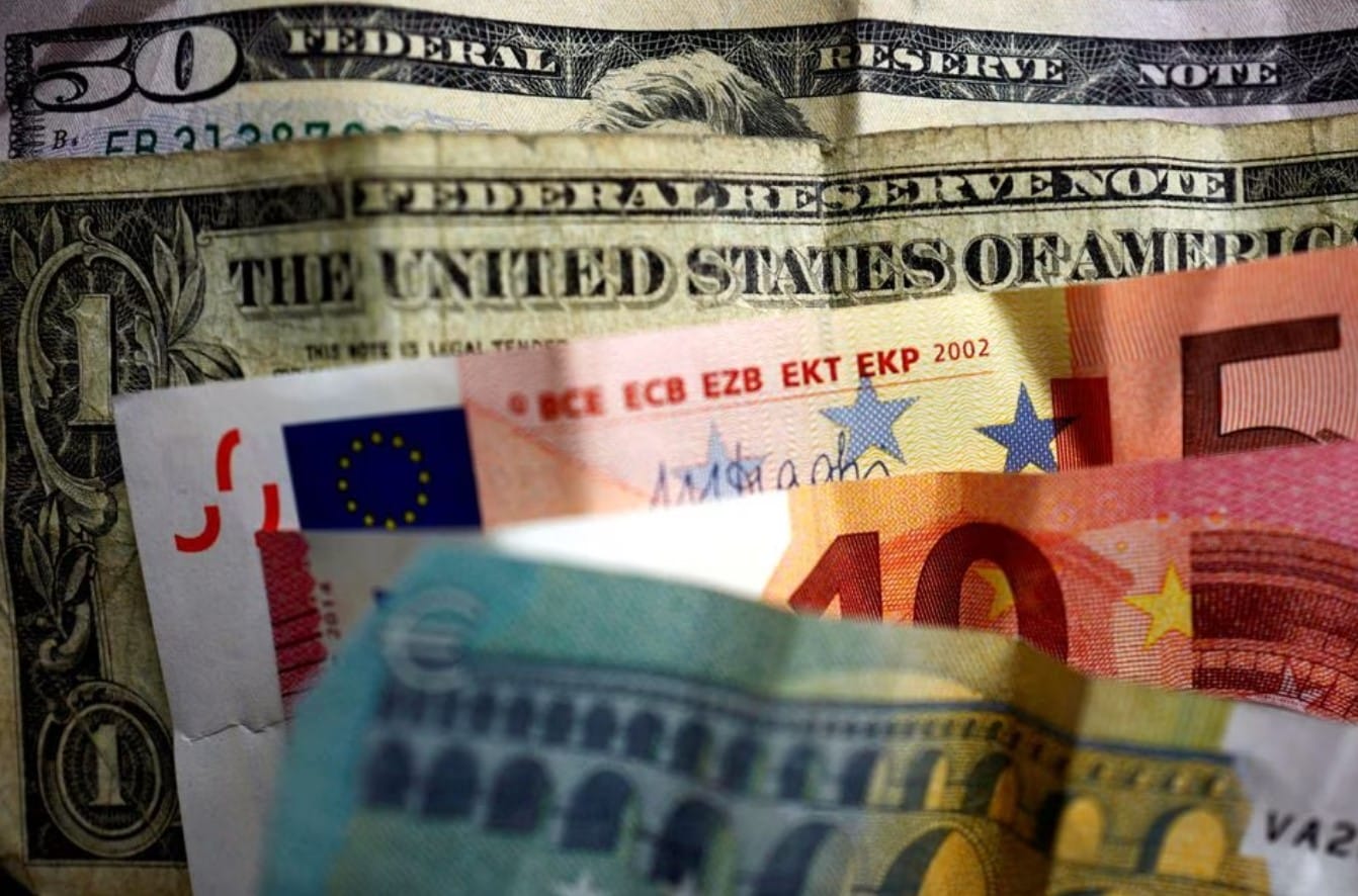 image Banks break taboo for high-risk bonds