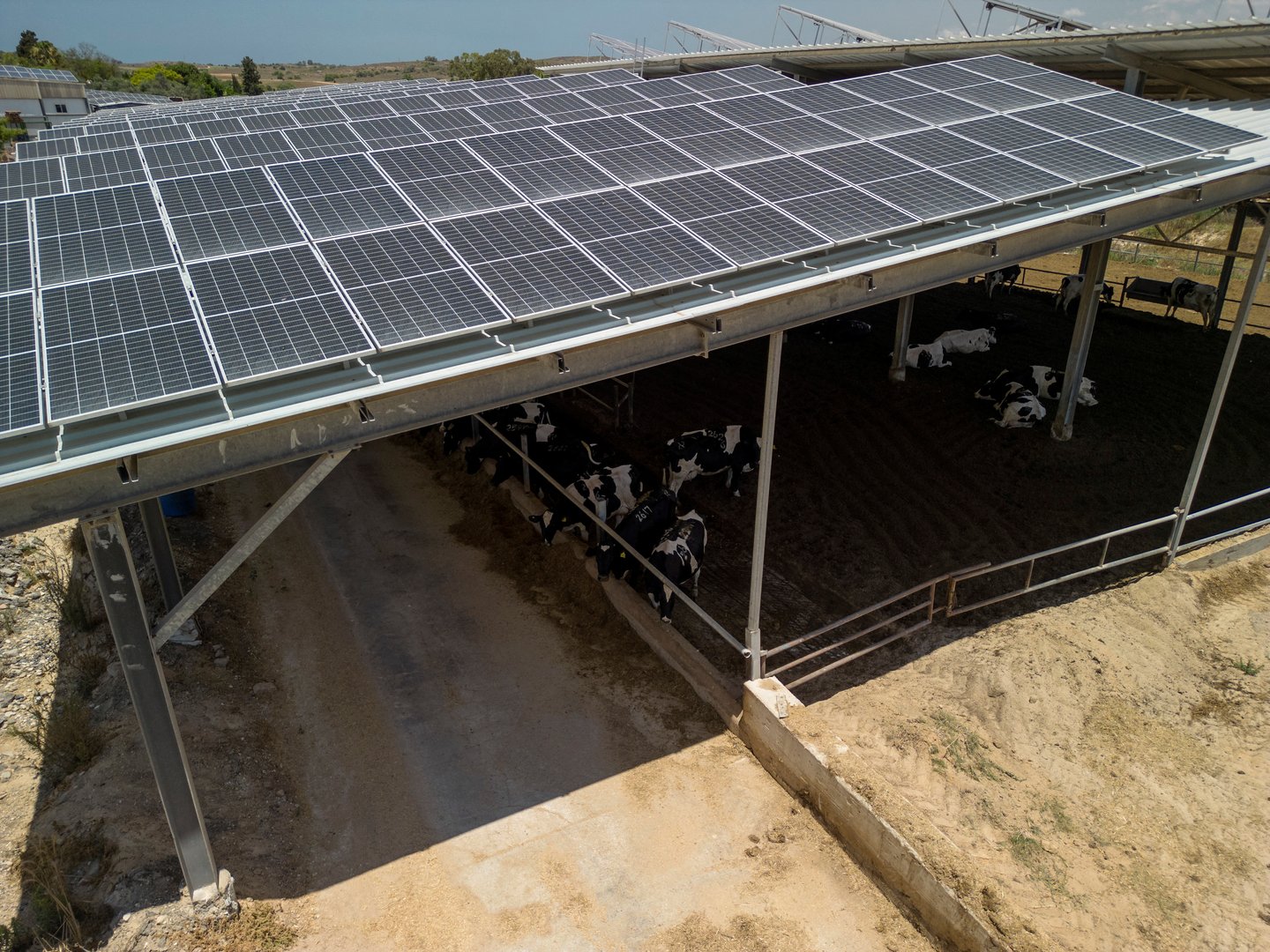 image Lacking land, Israel to cover its rooftops with solar panels