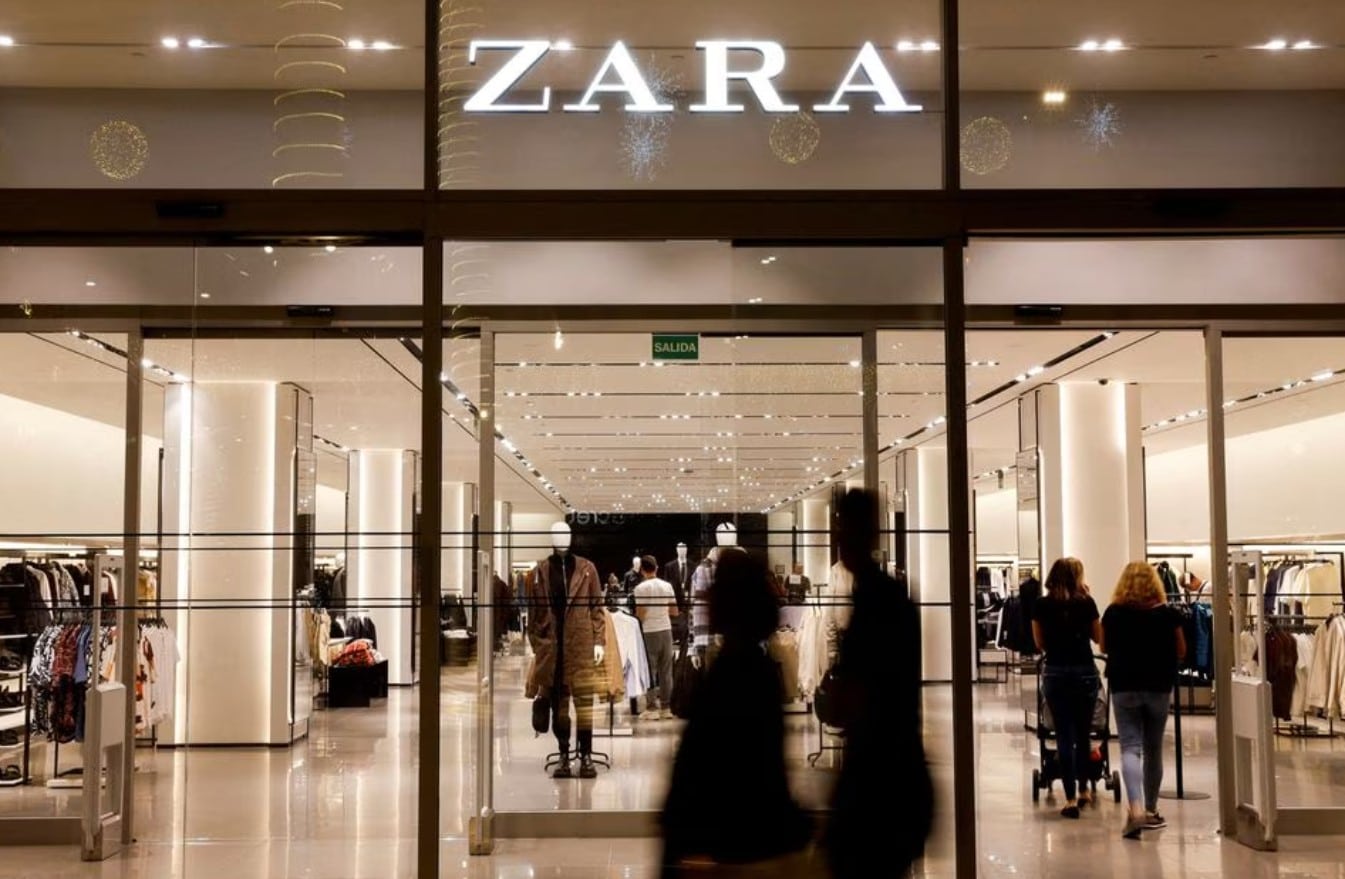 image Zara-owner Inditex shares rise to record high on spring season boost