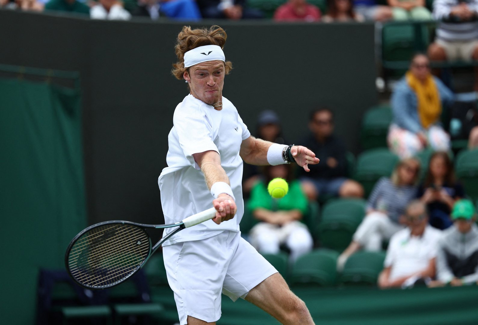image Rublev leads Russian return with easy win