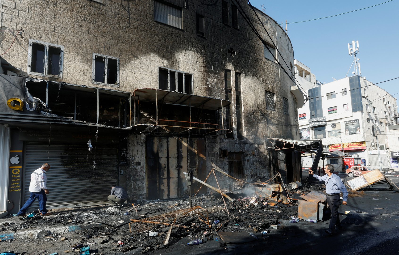 image Thousands displaced by Israel&#8217;s West Bank operation as violence spreads