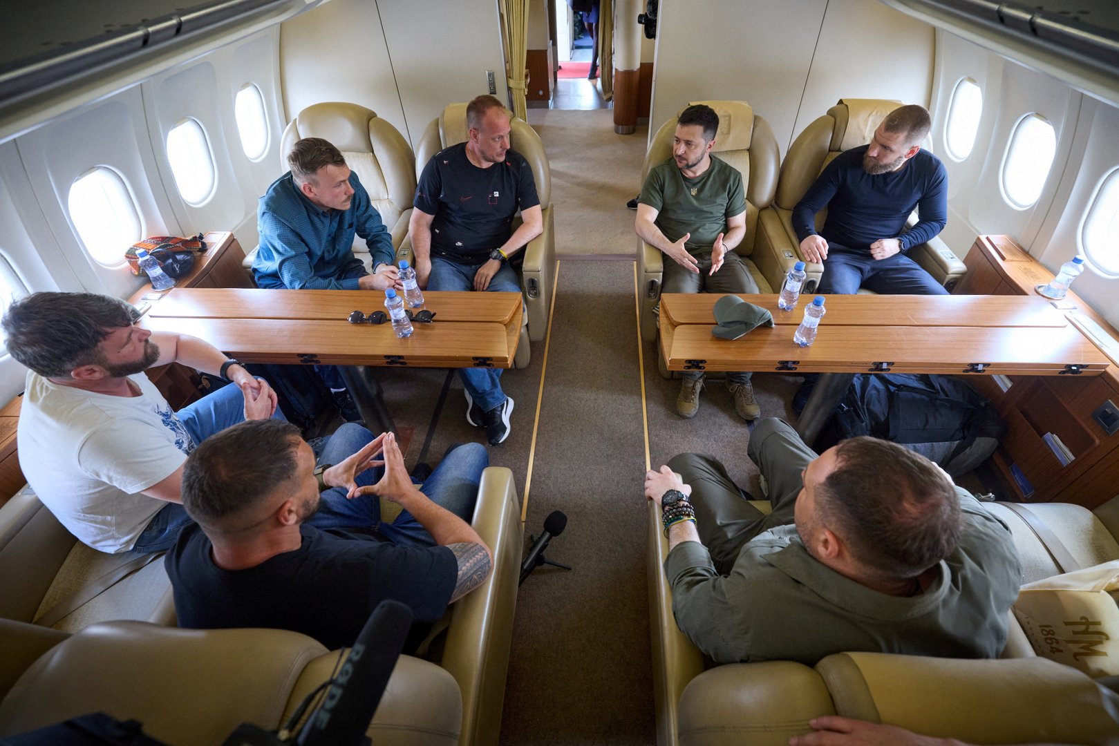 image Ukraine&#8217;s Zelenskiy brings home Azovstal commanders released to Turkey