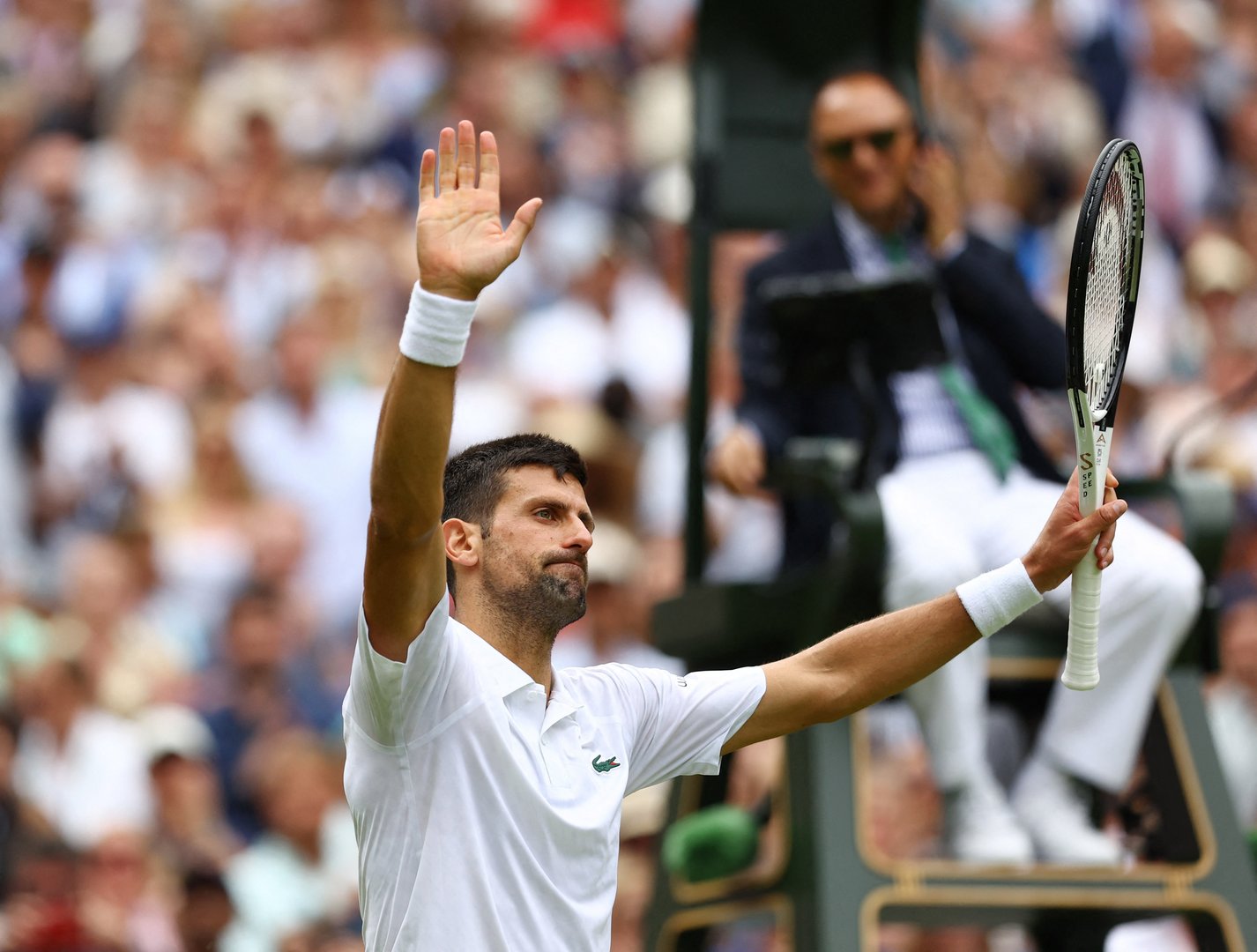 image Djokovic holds off Hurkacz to reach quarter-finals again