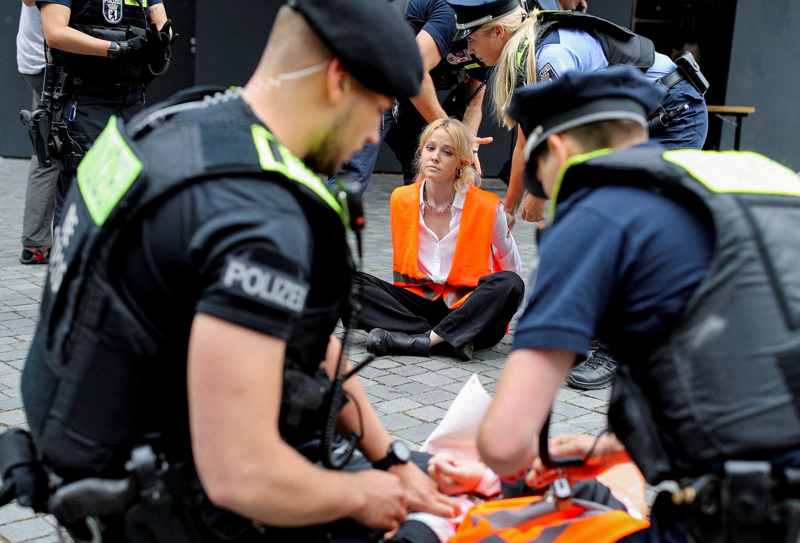 image Climate protests cause cancellations, delays at two German airports