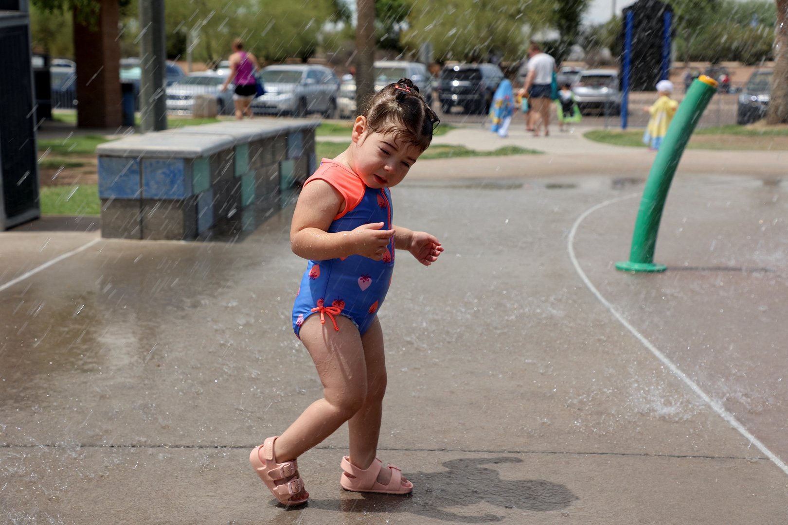 image Extreme heat radiates around the globe, as U.S., China enter climate talks