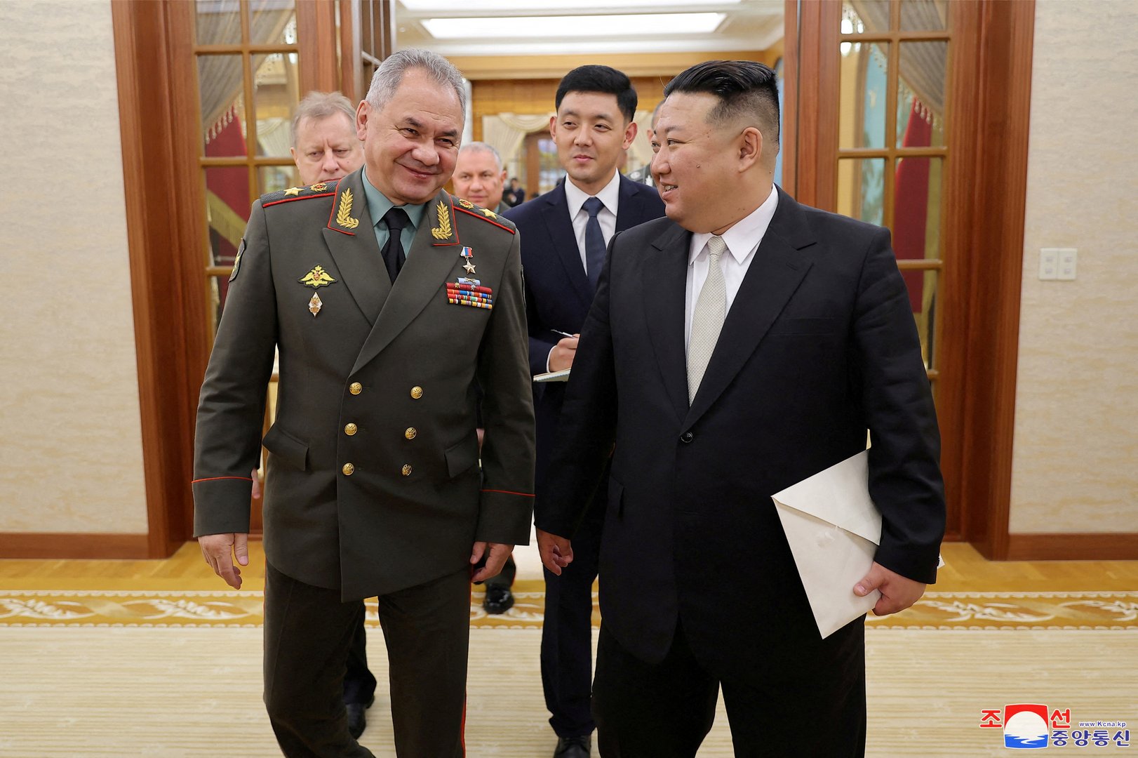 image Ukraine war brings Russia and North Korea closer together