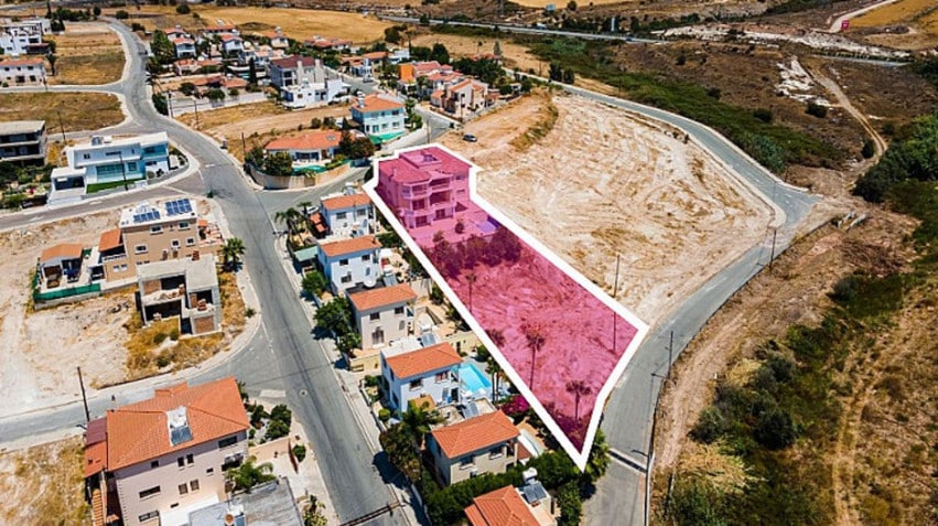 image Three residential opportunities in Neo Chorio, Timi and Mitsero