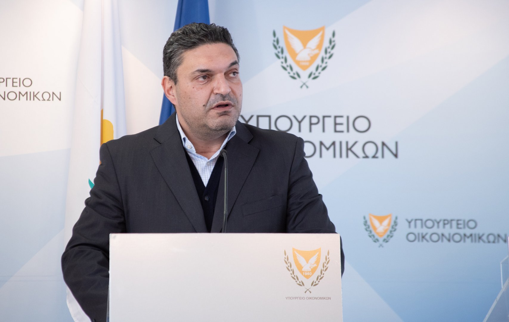 image Former minister says government should ‘be modest’ over economy boost