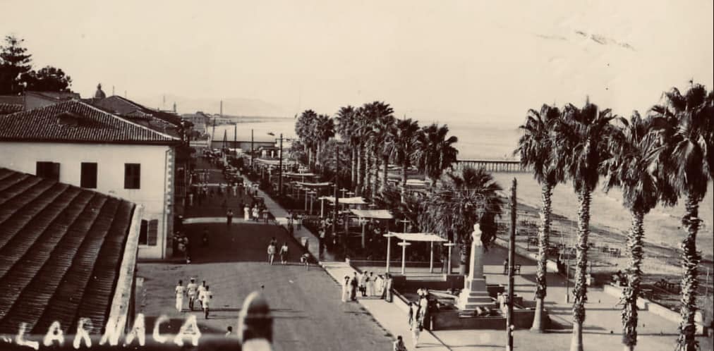 feature3 larnaca seafront 1940s