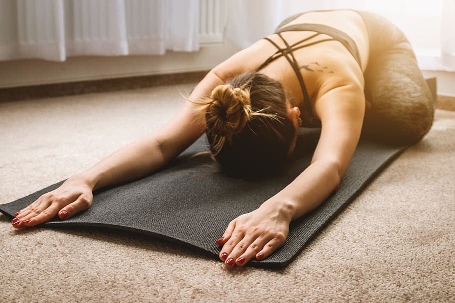 image Is hot yoga good for you?