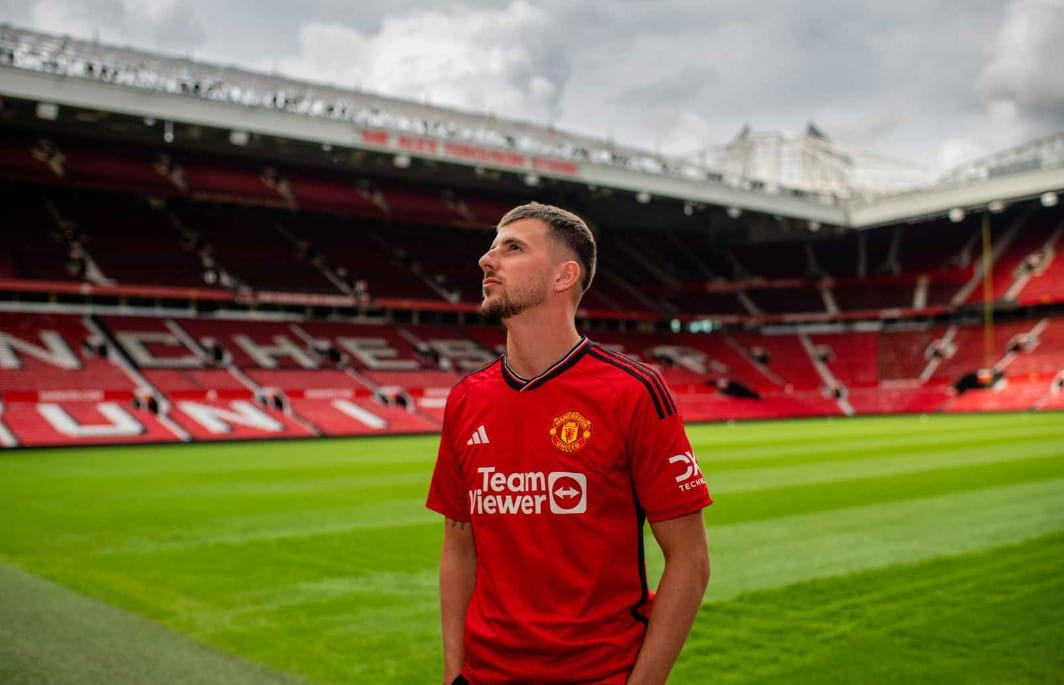 image Man Utd sign Mount from Chelsea on five-year deal
