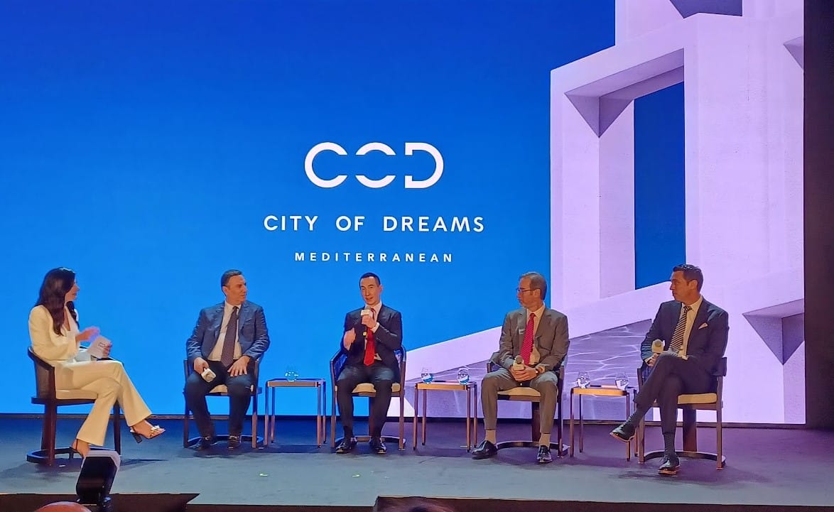 panel city of dreams